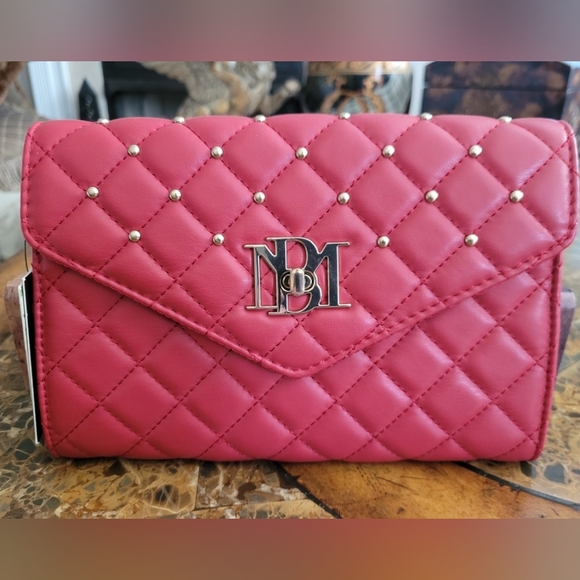 Badgley Mischka Red Quilted Chain Bag - Picture 2 of 9